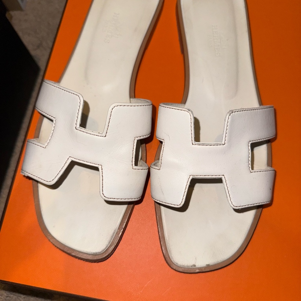 Hermes white Oran sandals